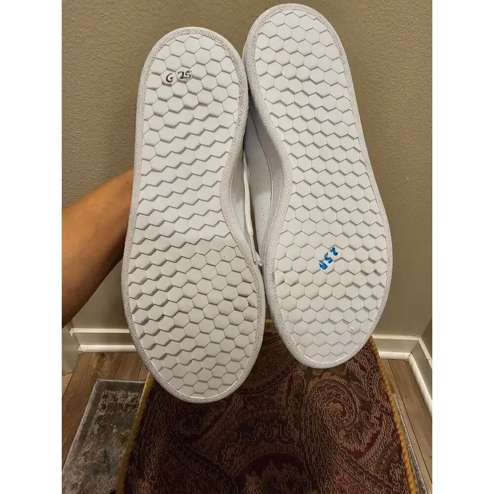 adidas nwot men